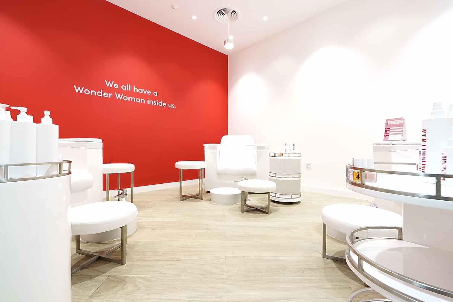 Thinking about opening a beauty salon franchise?